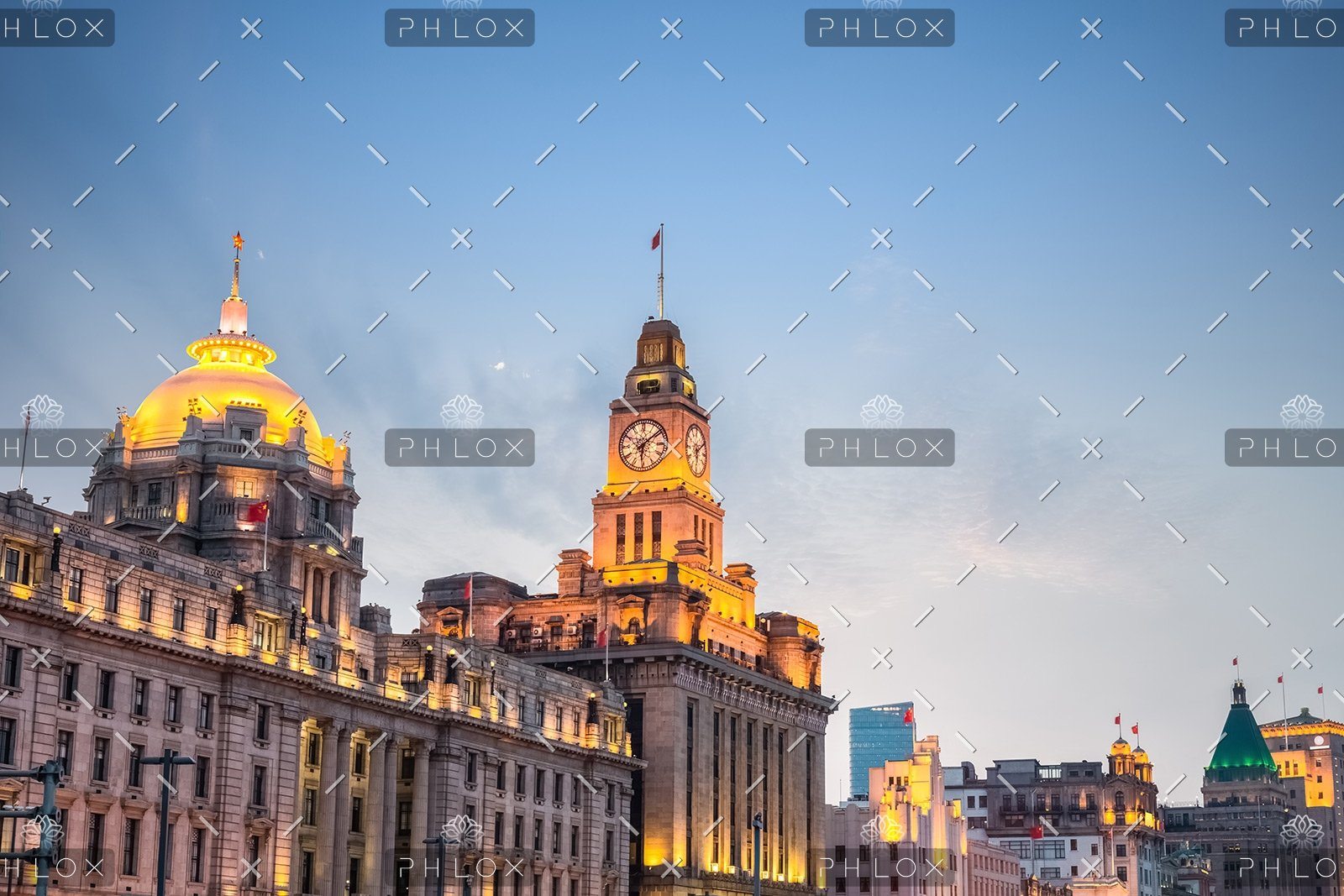 demo-attachment-14-shanghai-excellent-historic-buildings-at-dusk-PJDKRTA